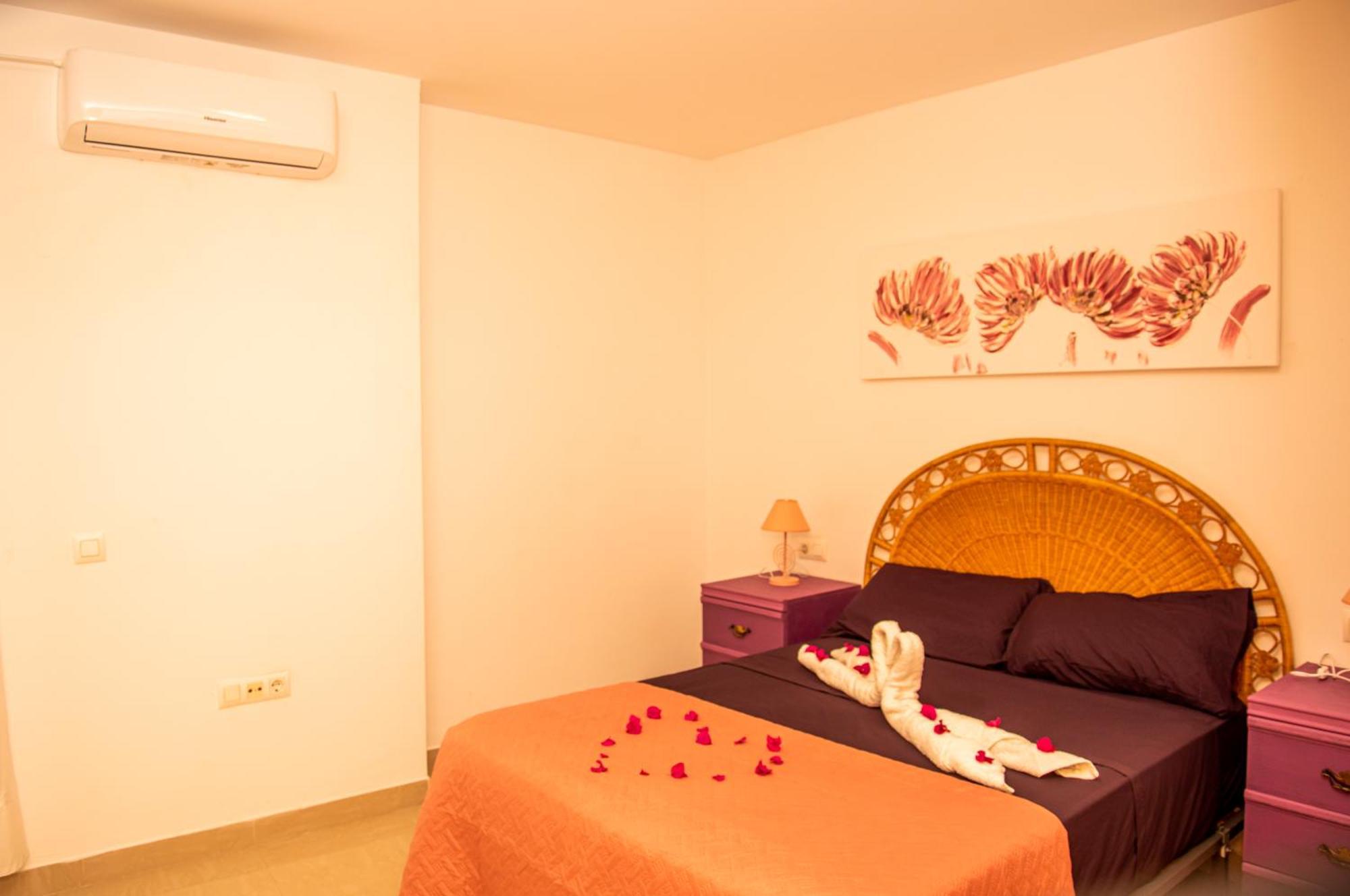 Apartamentos Catalina D ตูร์เร ภายนอก รูปภาพ